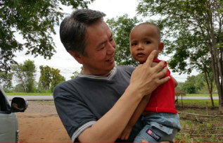 タイ王国の交流孤児院・農民さんとの交流（2015年7月18日）