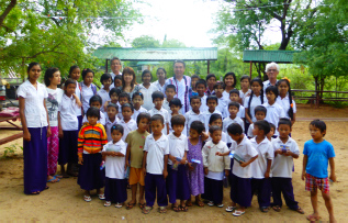 ミャンマー交流孤児院・農家さんとの交流・訪問（2015年7月20日）