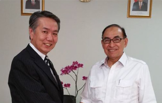 インドネシア招聘による訪問・日本語学校（2015年11月）