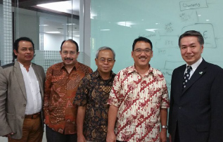 インドネシア招聘による訪問・日本語学校（2015年11月）